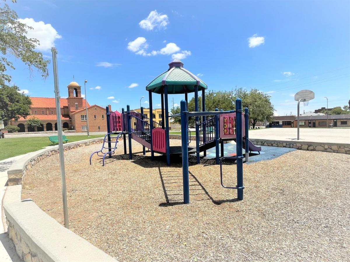 Close To All, Restful Duplex A In Downtown, Utep, Hospitals Ел Пасо Екстериор снимка