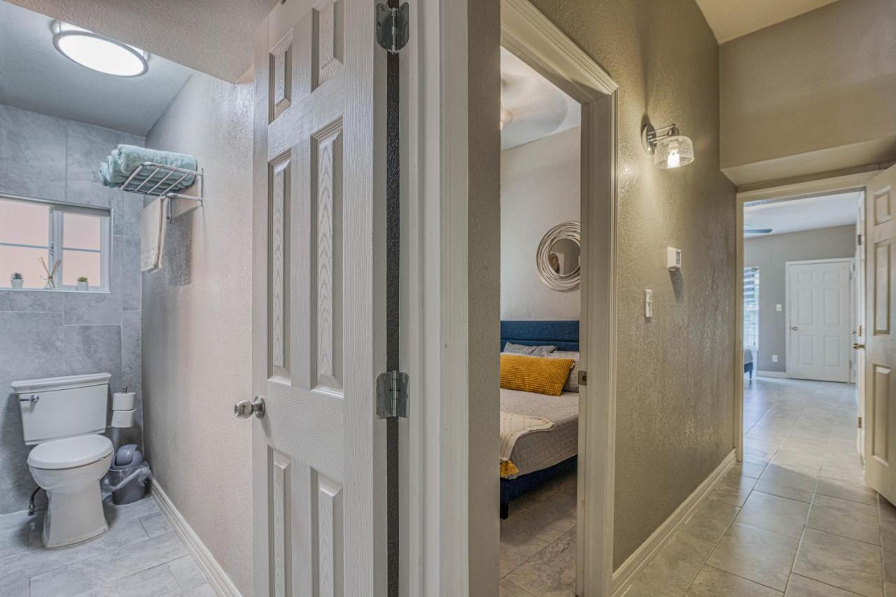Close To All, Restful Duplex A In Downtown, Utep, Hospitals Ел Пасо Екстериор снимка
