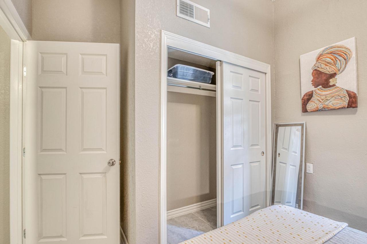 Close To All, Restful Duplex A In Downtown, Utep, Hospitals Ел Пасо Екстериор снимка